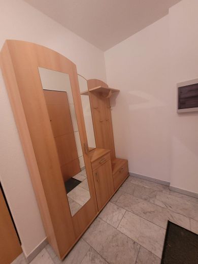 helle 3 Raumwohnung mit großem Balkon u. Tiefgarage – Foto 20
