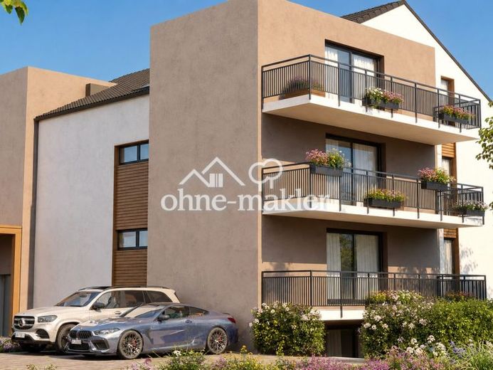 Ampio appartamento di cinque locali con ascensore e terrazza in buona posizione a Lipsia Thekla – Foto 1