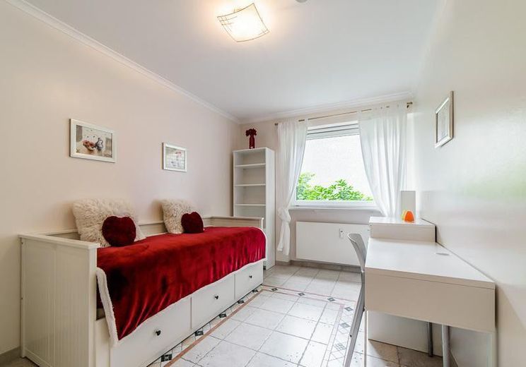 Möblierte Luxuswohnung in Blankenese von privat – Kinderzimmer