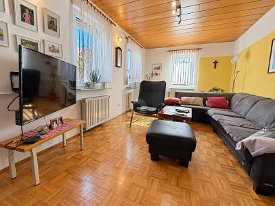 CASA A SCHIERA ADATTA ALLE FAMIGLIE CON GIARDINO + GARAGE – 1791392294_238a4cd.jpg