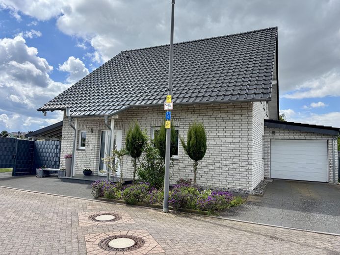 Außenansicht_Hauseingang