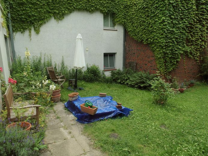 Hochparterre in Jugendstilhaus direkt am Jenischpark mit eigenem Garten von Privat – eigener Garten