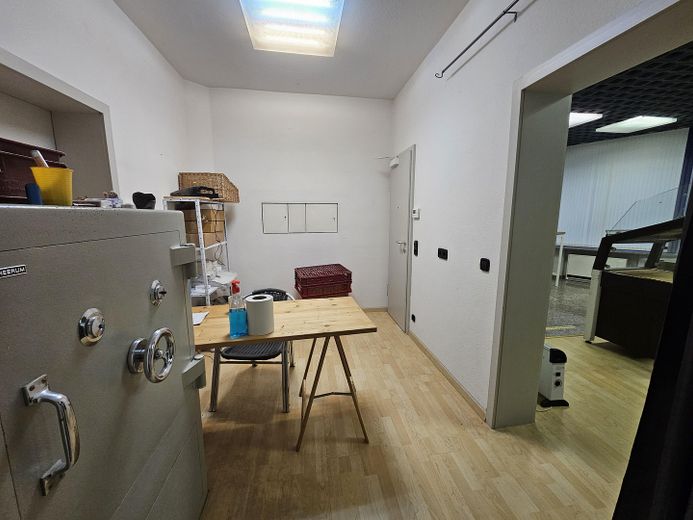 Büro / Lagerraum 45m² ab sofort zu vermieten in 72348 Rosenfeld – Nebenraum 