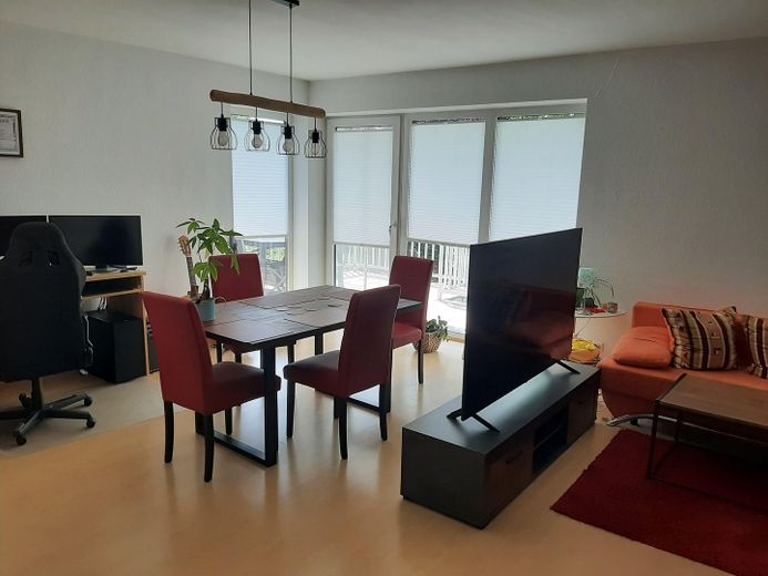 Helle schöne 2-Zimmer-Wohnung mit SW-Balkon und Blick ins Grüne in Kirchrode – Foto 3