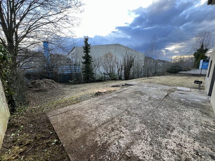 Sanierte Doppelhaushälfte mit Altbau-Charme in Jünkerath (Vulkaneifel) – Garten