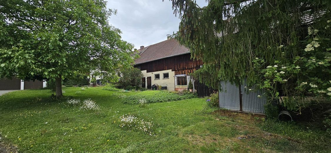 Frontansicht Süd Stallungen