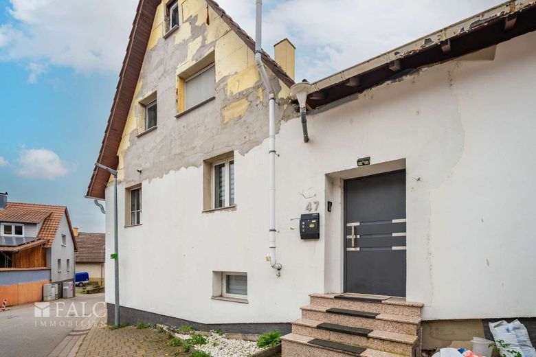 MFH in Rinklingen / über 6 %  Bruttomietrendite – Eingang Vorderhaus Whg-1