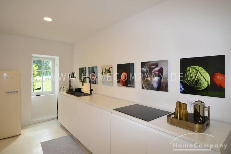 Exklusive Wohnung in Villa am See in Potsdam mit Bootsliegeplatz, möbliert – 42508235d29204cfe3ccc4541da96e0f7b94d026.jpg