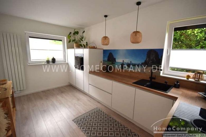 Casa indipendente con terrazza e posti auto – 2d41069c8616605d7fc33df54cc9d2182d417e8c.jpg