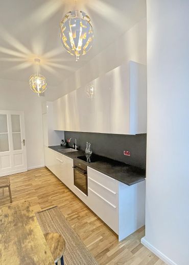 Traumhafter Altbau in direkter Pankelage | Erstbezug | Saniert | Provisionsfrei – Küche