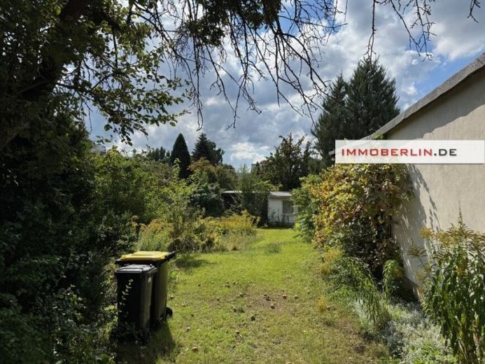 IMMOBERLIN.DE - Südwärts ausgerichtetes Baugrundstück in reiner Anliegerlage – Foto 1