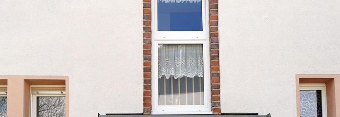 маленька, але затишна 2-кімнатна квартира площею 43 м², кухня, ванна кімната на першому поверсі