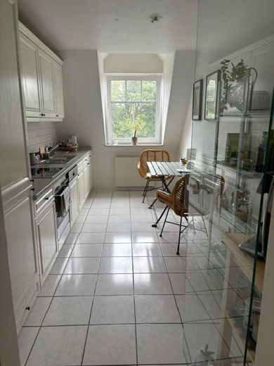 Light-flooded 3-room apartment with south-facing balcony – with energy-efficient new windows / 3 min to the canal – Foto 13
