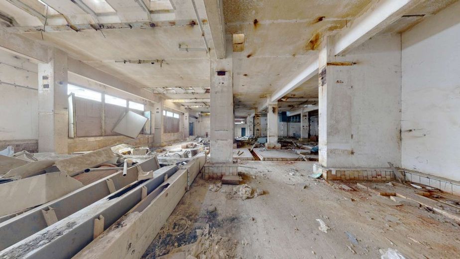 Provisionsfreies Gewerbeareal 3 Etagen a1.000 kg/m² Traglast -4.564 m²- am Industriepark Schönebeck – Erdgeschoss_Hauptraum_Bild_3