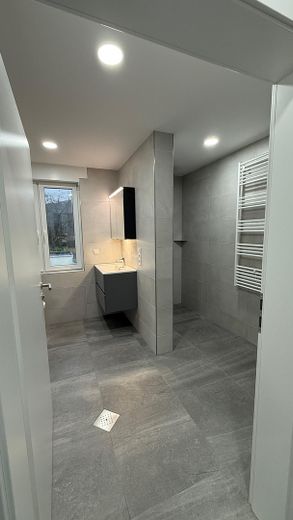 klimatisierte - 3-Zimmer Wohnung (OG) - mit Balkon in Andernach – Bad