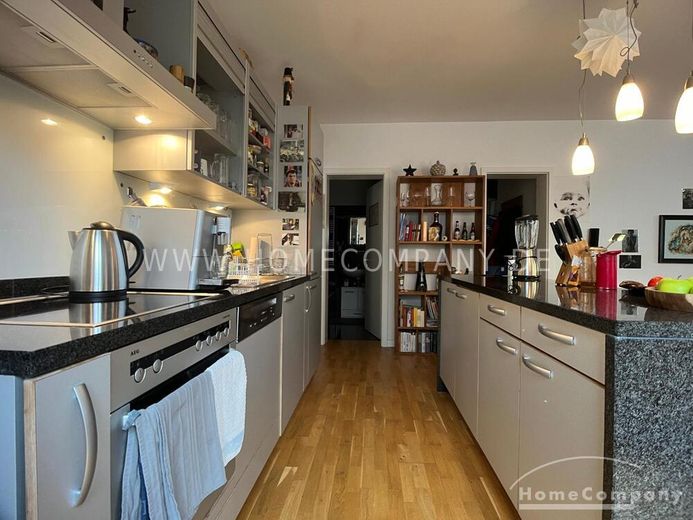 ***Bornheim (8071382) Bornheim’in kalbinde mobilyalı, geniş 2 odalı daire – a3bffa499103eb719425748e4f415230be530d5e.jpg