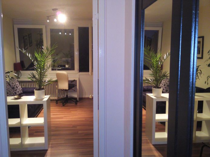 Möbliertes City Apartment – Foto 6