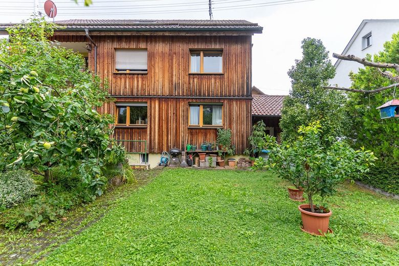 Murrhardt West, Haus, 3 Whg, 204 qm Wohnfl., 510 qm Grdst. – Foto 1