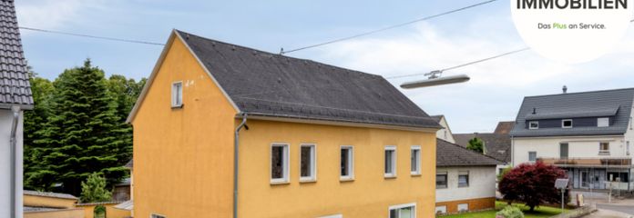 Großes Ein- / Zweifamilienhaus + Scheune + Garten