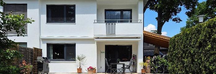 Hadern - sanierte DHH in sehr ruhiger, verkehrsgünstiger Lage – Hausansicht