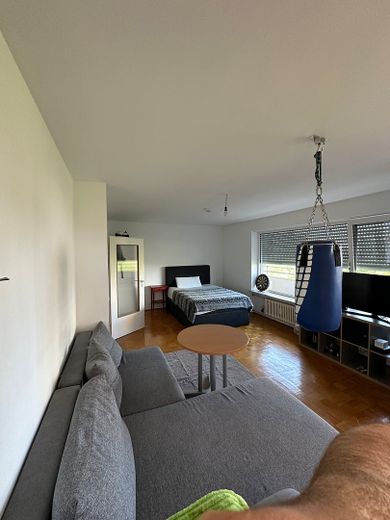 1-Zimmerwohnung mit Balkon, TG und Keller – Foto 3