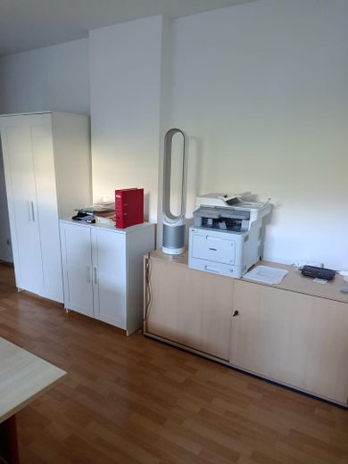 Світле офісне приміщення в Берліні-Адлерсгофі | прибл. 60 м² | 2 офісні кімнати | Реміза | без меблів – Zimmer 2