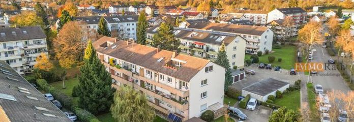 IMMORath.de - Großzügige 5,5 - Zimmerwohnung mit Balkon