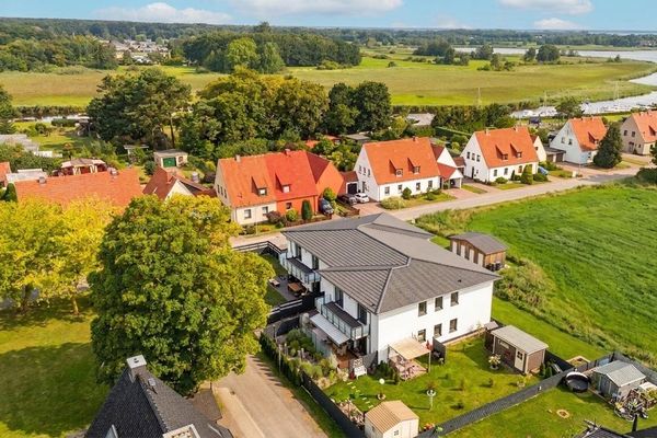Moderne Wohnungen in Stadtvilla *Zingst* Barth