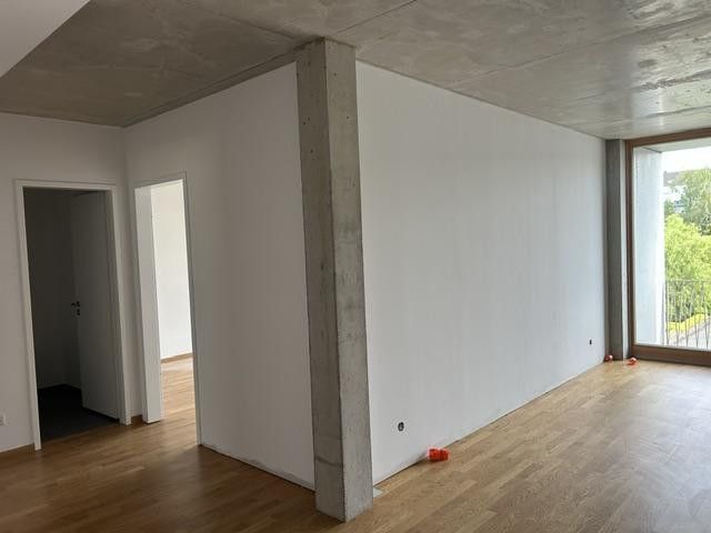 3-Zimmerwohnung in ruhiger 2ten Reihe – Blick vom Eingang