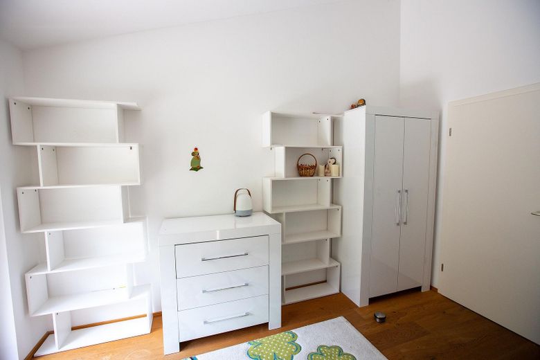 Moderne Doppelhaushälfte am Wörthsee – Kinder