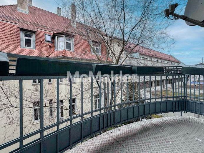 Traumhafte 5-Zimmer-Altbauwohnung mit hohen Decken und besonderem Flair – Foto 1