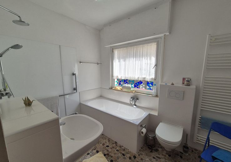 у середньому Рейнгау і водночас зовсім окремо – Badezimmer