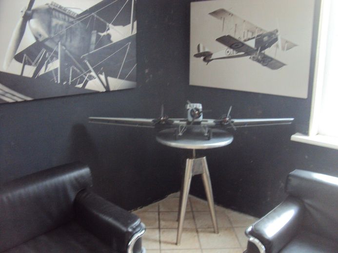 2 Objekte als TOP Investment in exponierter Lage – Kaminlounge