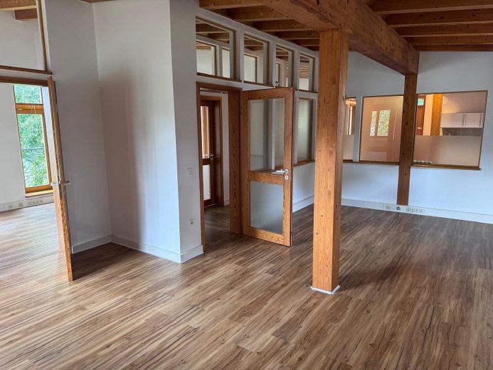 Büro- u. Praxisflächen im TaT Themenpark, repräsentativ, modern, zentral inkl. Parkplätze – Büroetage Innen