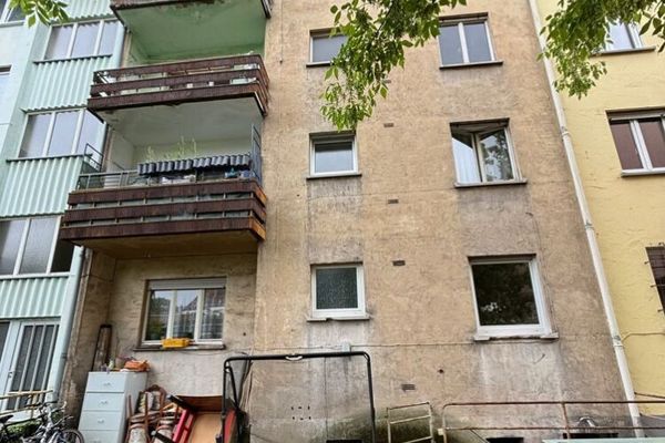 Ontwikkelingsgeschikt huis met 4 wooneenheden / Alt-Saarbrücken nabij HTW