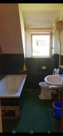Toplage Günne: Sanierungsbedürftiges EFH/ZFH auf 840 m² Grundstück mit Seeblick-Potenzial – Bad OG