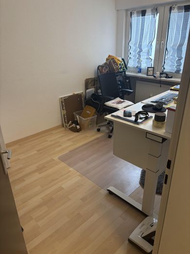 Arbeits-/Kinderzimmer