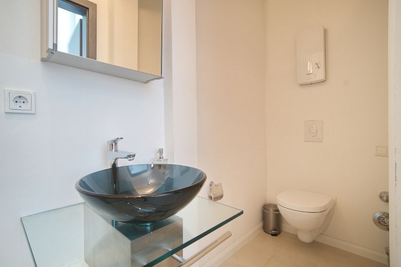 Uw hotelalternatief in het Zuidviertel: modern en huiselijk en zeer goed uitgerust, inclusief W-LAN, gebruik van de tuin – be13ed44fd97c1cec0dc42ab2045c70d7ff4434b.jpg