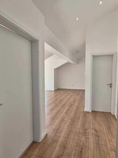 *** Zentrumsnahe, helle, moderne Wohnung zu vermieten *** – Foto 5