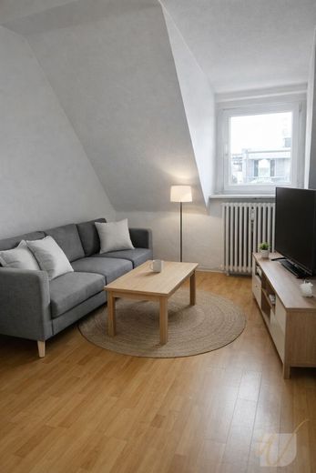 Dachgeschosswohnung in Duisburg-Duissern - 2 Zimmer auf ca. 45 m² – Wohnbereich