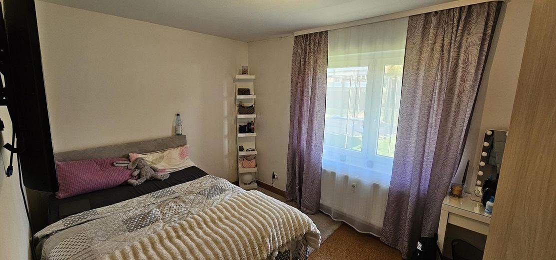 5-Zimmer-EG Wohnung mit Garten, Outdoor-Küche, Doppel Garage & Stellplatz – Wohnen wie im Haus – 1 Kinderzimmer