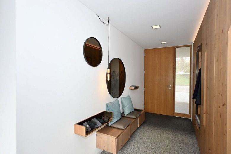 Exklusiver Wohntraum im offenen Bauhausstil – Bild 9