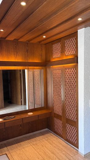 Villa d'architetto in stile Bauhaus con vista sulla valle del Main – Garderobe OG