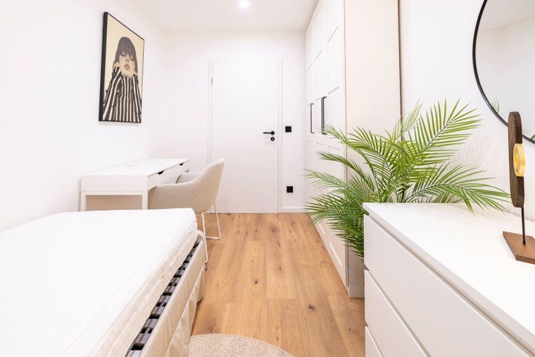 Furnished 5-room shared apartment in Munich with spacious rooms and modern features – Foto 2