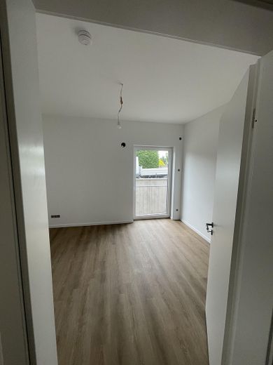 4-Zimmer Erdgeschosswohnung mit Garten und Tiefgarage in Kempen, St.Hubert – Foto 2