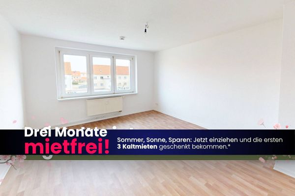 Your new feel-good home: Bright 3-room apartment with fitted kitchen and bathtub
