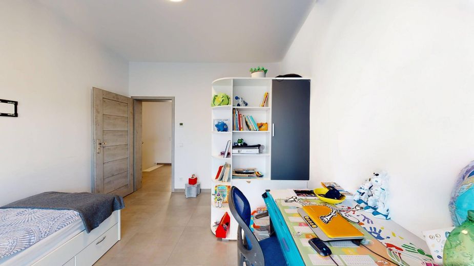 Schlaf-/Kinderzimmer