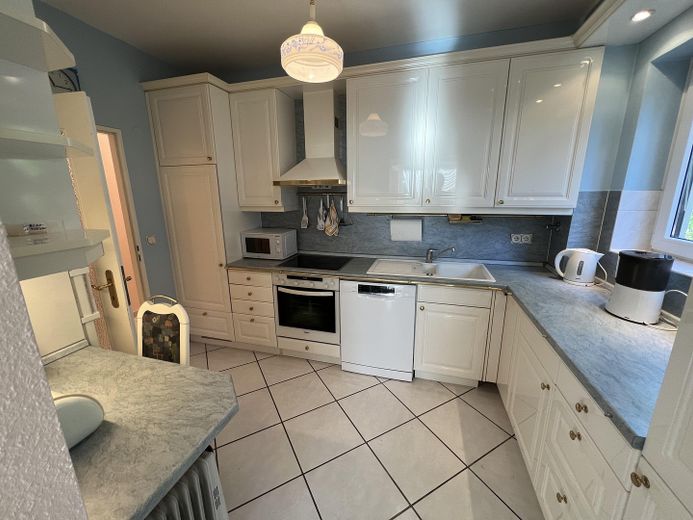 Traumhafte 4 Zimmer Wohnung mit unverbautem Blick – Küche