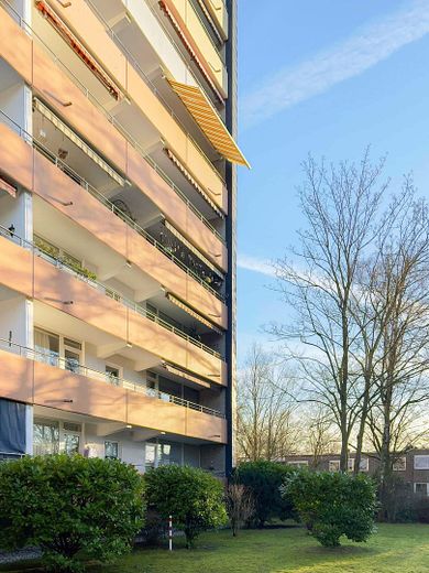 Ansicht Ostrasse Balkon