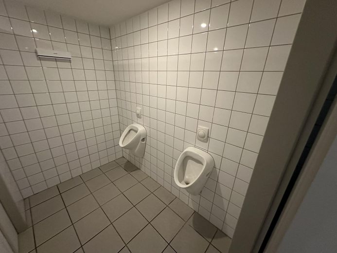 WC Anlage Herren